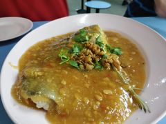 -成记酱蒸松鱼头