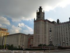 -莫斯科大学