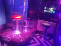 -温莎KTV(珠江路店)