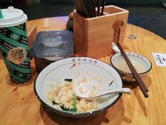-狮头牌卤味研究所·卤味饭(花城汇南区店)