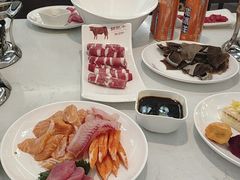 -腾阁自助餐厅(朝林广场店)