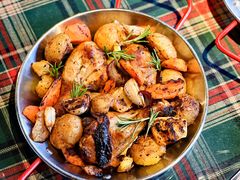 普罗旺斯烤鸡腿-百好乐宠物友好餐厅(朝外大街店)