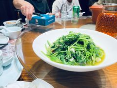 -黄泥岗·地道湖北菜(奥特莱斯店)