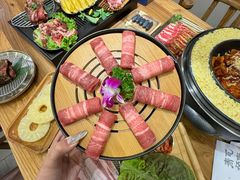 -青瓦餐厅·生鱼片·韩园烤肉(西塔店)