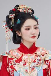 -桃子造型婚纱礼服(凤起广场店)