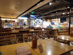 大堂-猫的天空之城概念书店(苏州诚品店)