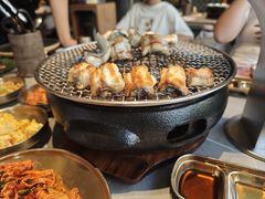 -草家酱蟹炭火烤肉店(珲春南路一店)