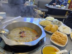 -光头药膳鸡(莱茵小镇店)