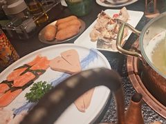 -得意咚瓜·顺德鱼生·冬瓜火锅(深圳首店)