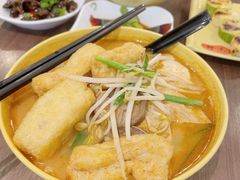 -谭仔云南米线(粉岭车站路店)