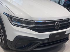 -上海冠松上汽大众4S店