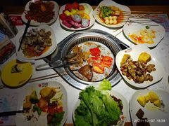 -佰烧海鲜烤肉火锅自助(熙地港店)