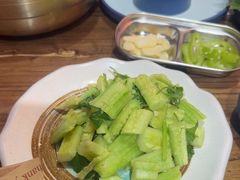 -明洞阿姨·韩式酱蟹烤肉·创意料理(三元桥店)