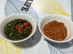-乔岩保应烧烤店