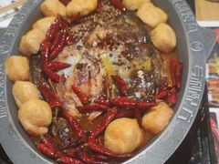 -八条友鲜货烧烤·脆皮烤鱼(石岩旗舰店)