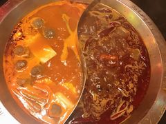-大龙辣火锅·龙虾·烧烤(湖滨新天地店)