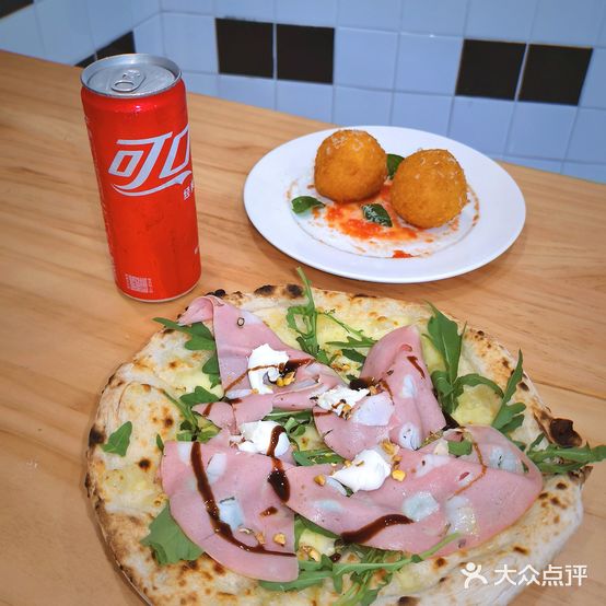 Moana Napoli pizza那不勒斯披萨(曾厝垵店)