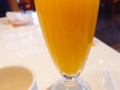 -红樱桃·欢乐餐厅(太原里店)
