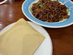 -东北风味思缘食府(对湖路店)