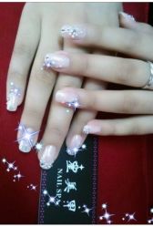 iPhone_1110061238576807-星美甲