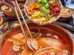 -阿山卓·野生菌火锅·纳西火塘烤肉