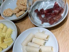 -阮大兴糕团(杭州西湖银泰百货店)