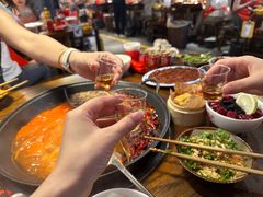 -萍姐火锅·公路夜市(武汉首店)