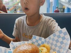 -蒙特利亲子乐园