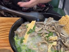 -鸭小妹鸭血粉丝(老门东店)