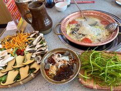 -阿婆情腊排骨火锅(金虹路店)