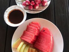 -丹世红酒庄·烧烤·团建·婚礼·水上运动