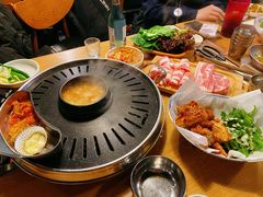 -江南猪肉商会无限续吃(弘大店)