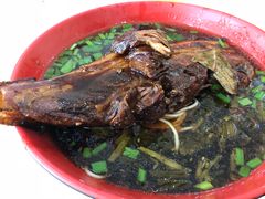 -小龙大肉面馆