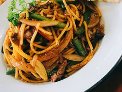 黑椒牛柳炒意面-魏斯理汉堡(西安沣东吾悦店)