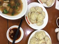 -陈寔包子王·卤煮小肠·京味小吃(龙潭店)