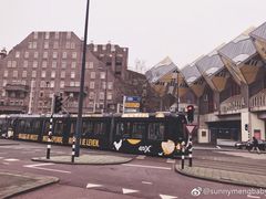 -立体方块屋