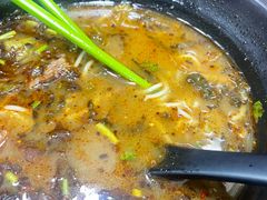 -志权牛肉面(灵山路店)