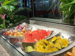-金滏山·烤肉海鲜火锅自助(襄阳万达店)