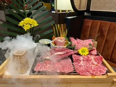 -铭牛烧肉·和牛海鲜自助(高新月牙湖店)