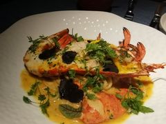 -弦月窗LUNETTE BY AMANDA(复兴路店)