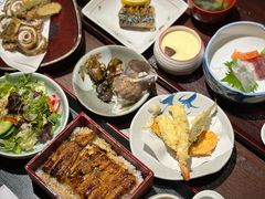 -翔峰炭火鳗鱼(悦泰街里公寓店)