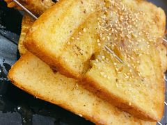 炼乳面包-宝记烧烤·碳锅羊肉·羊蝎子火锅·夜食社(文体路创始店)