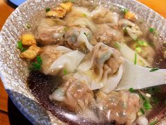 扁食中馄饨-坊门老街(宜山路店)
