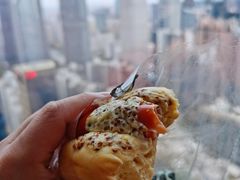 芥末籽肠仔包-PAPER STONE BAKERY(天汇广场店)