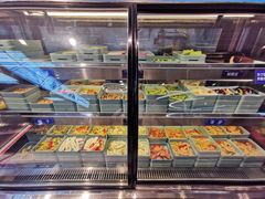 面包甜点陈列柜-蚝英雄鲜蚝自助专门店(长楹天街直营店)