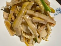 临安手撕羊尾竹笋-庐灶江南·江南菜·四合院Bistro(东直门雍和宫·原华侨宾馆店)