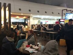 大堂-麦当劳(杭州东站高铁店)