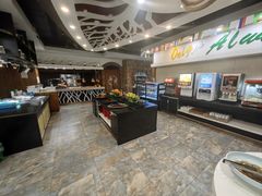 -好伦哥(温都水城店)