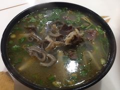 牛肉粉丝汤-牛煎里牛肉煎包淮南牛肉汤(广东路店)