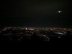 -鬼笑石后山停车场